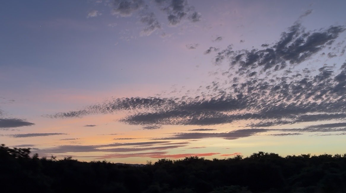 ayapo915's tweet photo. 久しぶりの夕景 https://t.co/H1UWP6E8AT