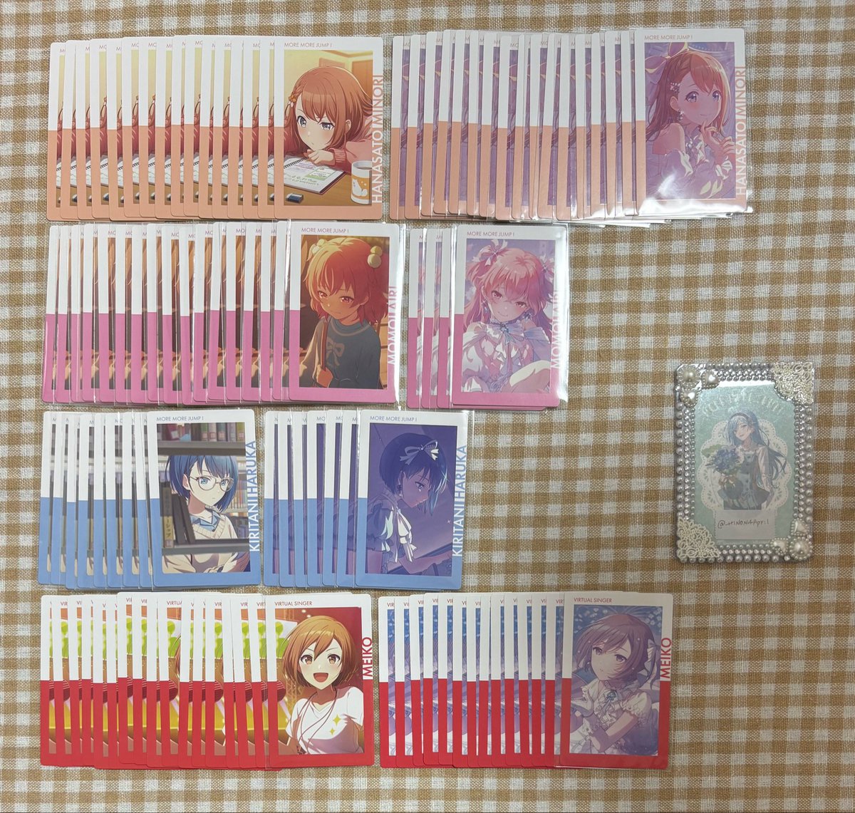 HINON (ヒノン) tweet media