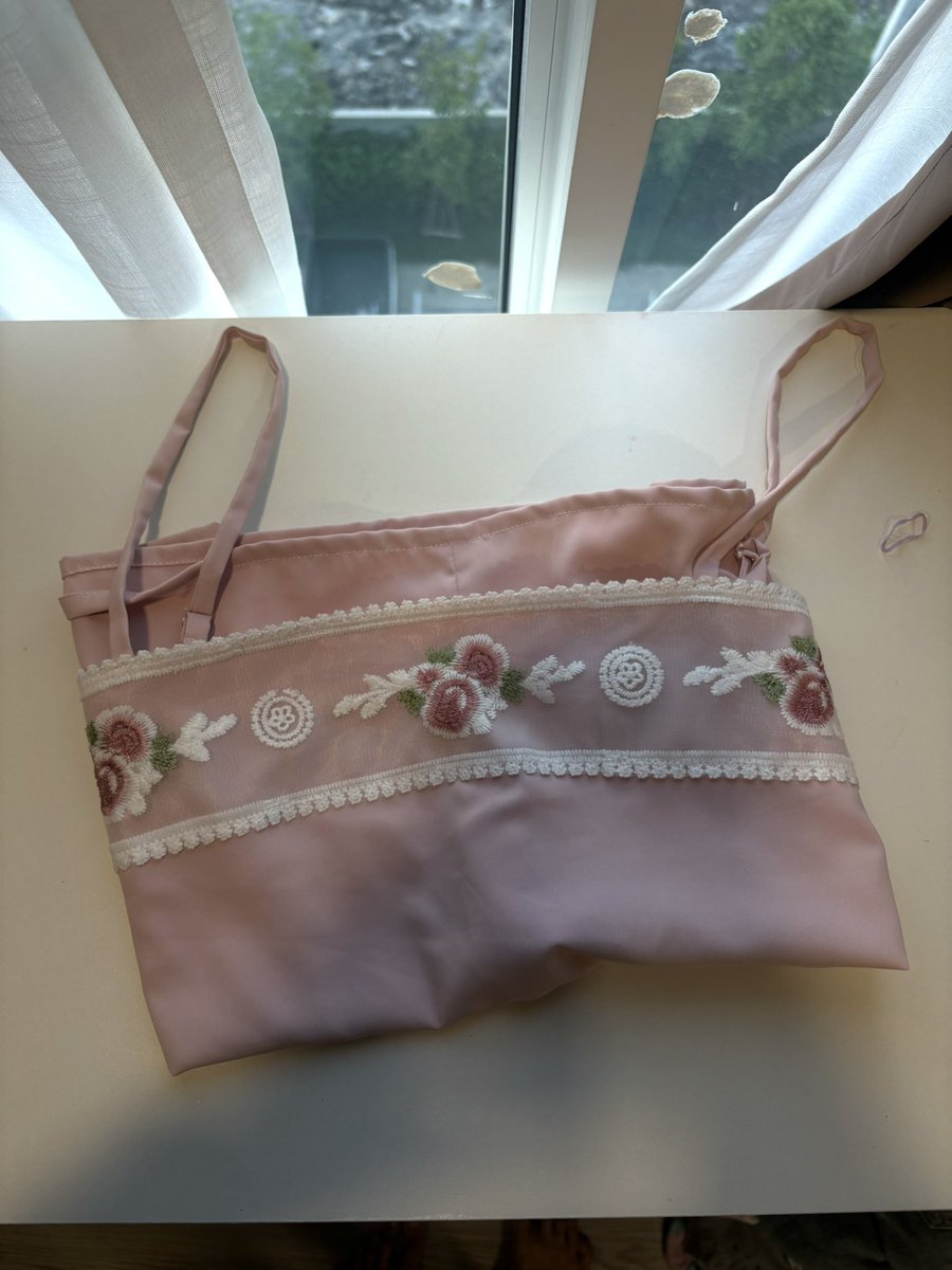 imyour_mei's tweet photo. #ส่งต่อsisterfabric L 320 
(ไม่เคยใส่ไม่มีตำหนิ) https://t.co/l2kj2DU1s7