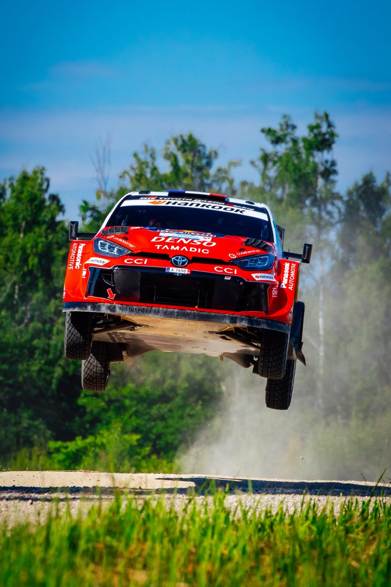 Sébastien Ogier tweet media