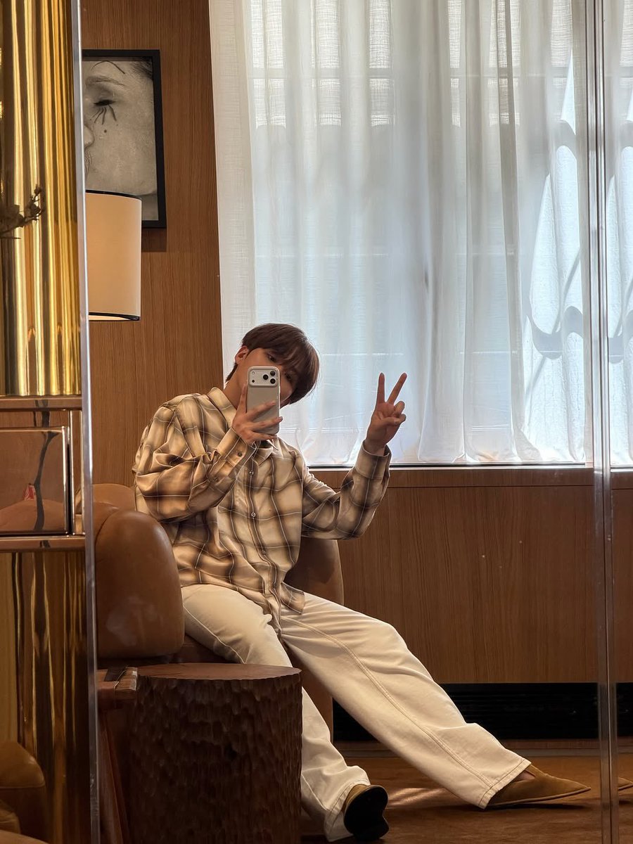 choijonghou's tweet photo. Adding some more to the archives. https://t.co/Aa8wuGjJ7P