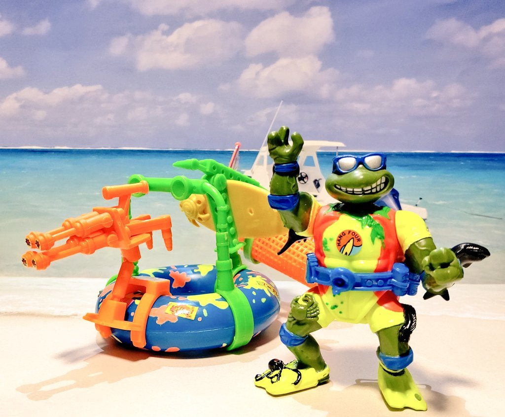 🐢【TMNT (タートルズ) サーファーレオナルド & モンド ミュータント