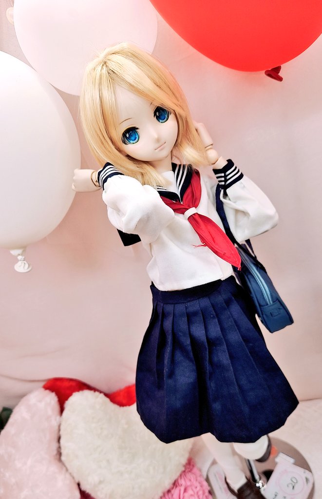 yuusuke0220yy's tweet photo. さて、明日からドルパ当日まで出勤だから早めに寝るかな
リン「体調管理は大事だよー❗️おやすみ♥」
#うちのこかわいい https://t.co/63G2y979Uc