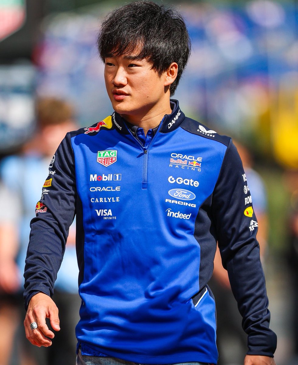 Driver22archive's tweet photo. Day 201 of posting a Yuki pic until he’s back on the grid https://t.co/ztaHCUqnzG