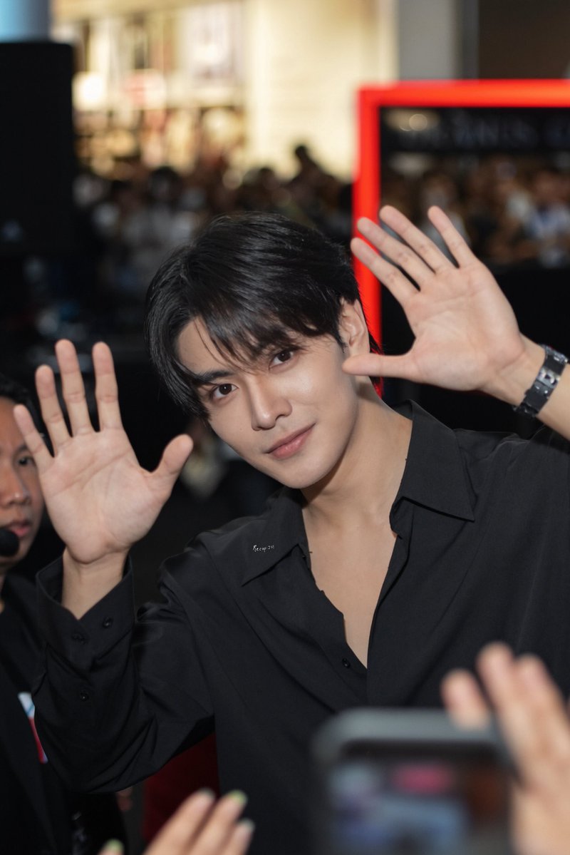 ReCapJoyful's tweet photo. Long time no see ดีใจที่ได้เจอนะ :)

JOONGDUNK URANUS IN CBI

#UranusClinicxJoongDunk 
#JoongArchen 
#จุงอาเชน 
@ChenRcj https://t.co/sjSuISBhrY
