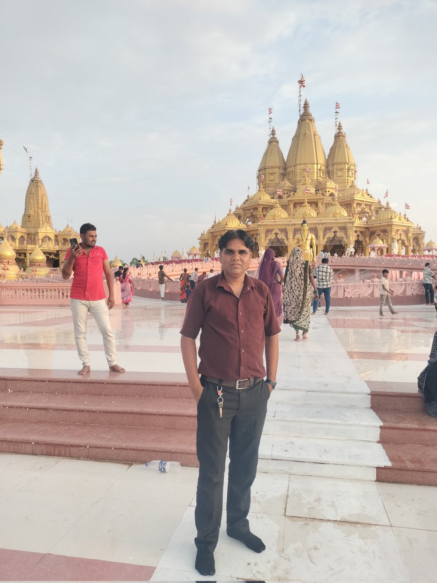 MSabaspur's tweet photo. Swaminarayan temple patdi.gujarat https://t.co/qZsTRFhlGI