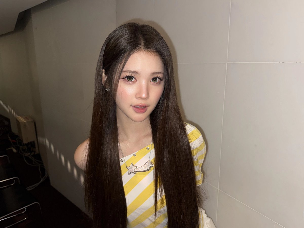 jaeyjuun's tweet photo. buat non hachu, ini namanya a-na, orangnya cantik, gemes, anggun, pemalu, tingkahnya gapernah aneh aneh🤍🤍 https://t.co/cjy3iqau6d