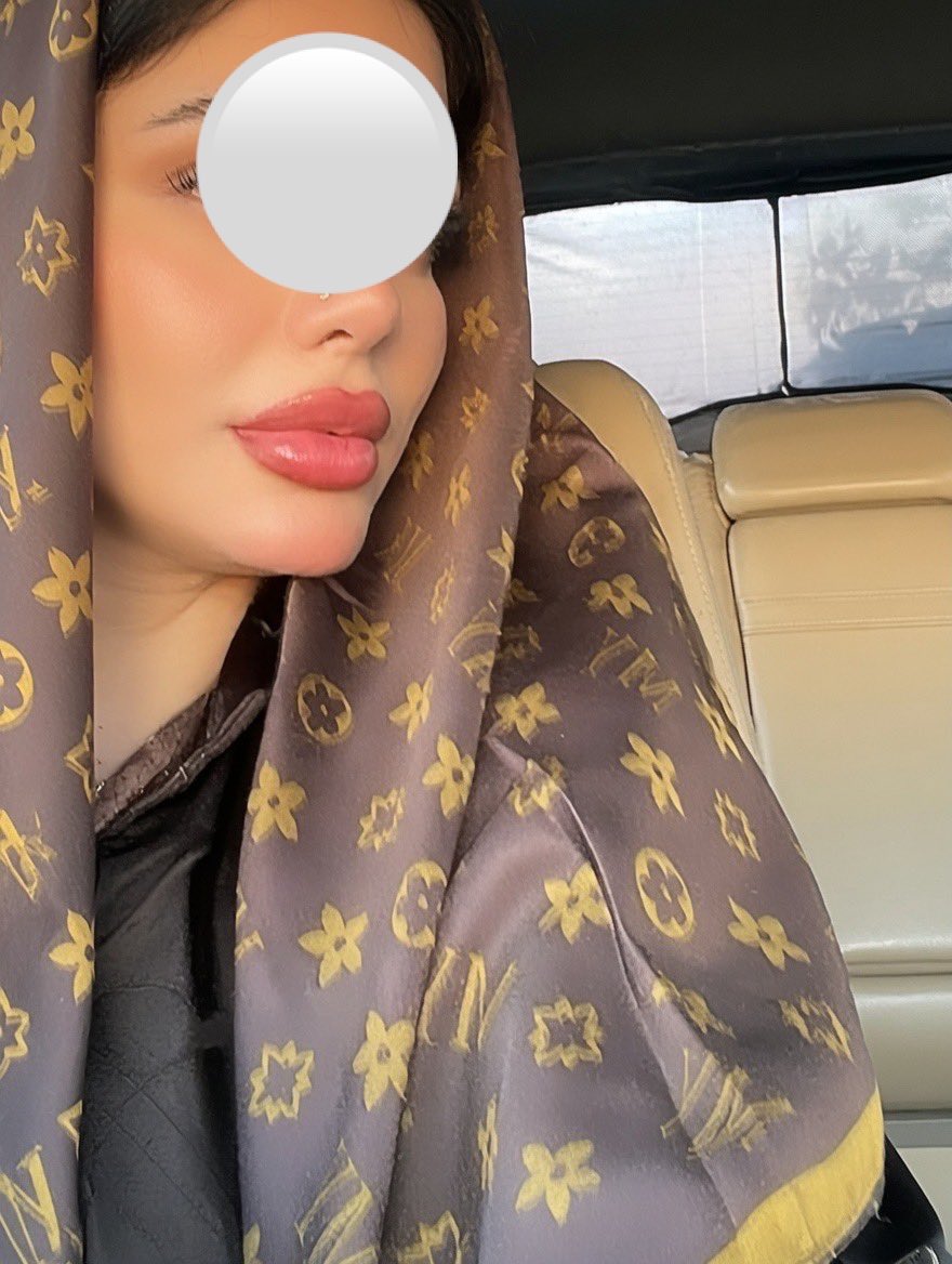V9wbm's tweet photo. الديوث مبسوط وانا انشر محارمه
#ديوت_بدوي https://t.co/a6mIm3q7YV