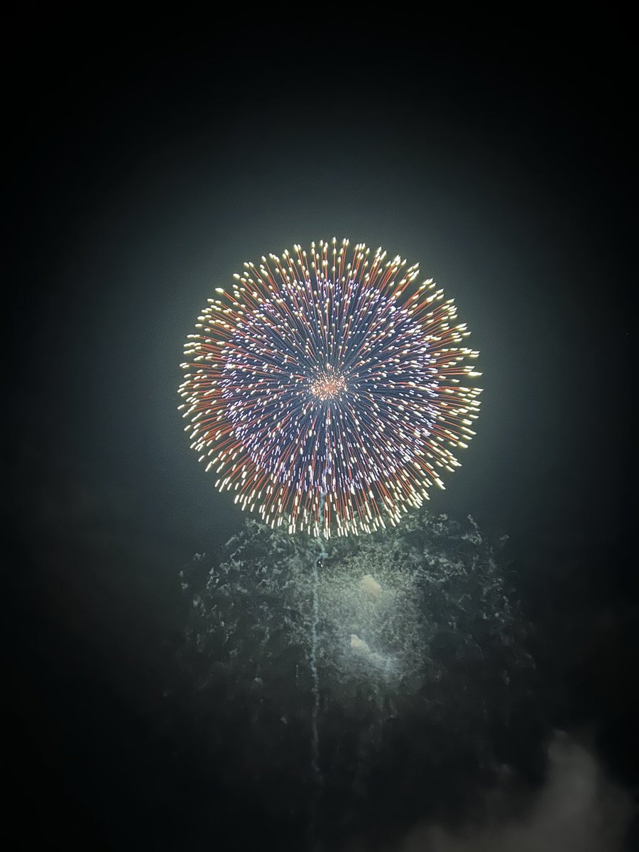 MOKAmoru02's tweet photo. 花火大会🎆🎇 https://t.co/BpR3fGX9Ln