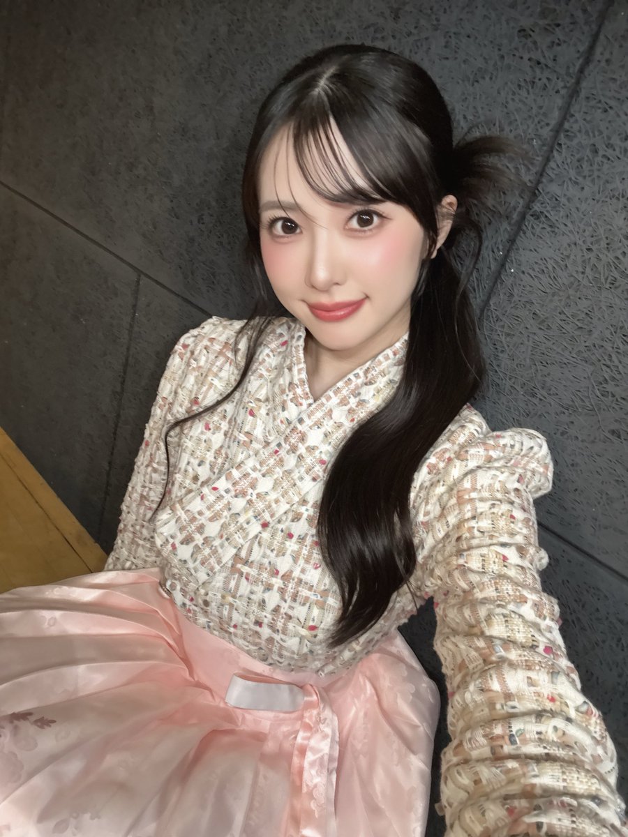 0927_yuina's tweet photo. #KOE_KOREA 🤎🩷
1部、2部、ありがとうございました✨
みなさんの反応が良すぎてよすぎて！！

私もたーーくさん笑いました😂
とっっても楽しかったです！！！👏

다들 최고예요! 감사합니다! 🫶
또 만나고 싶어!! 🥰　やほーーー！！ https://t.co/4nTgwrc2Py