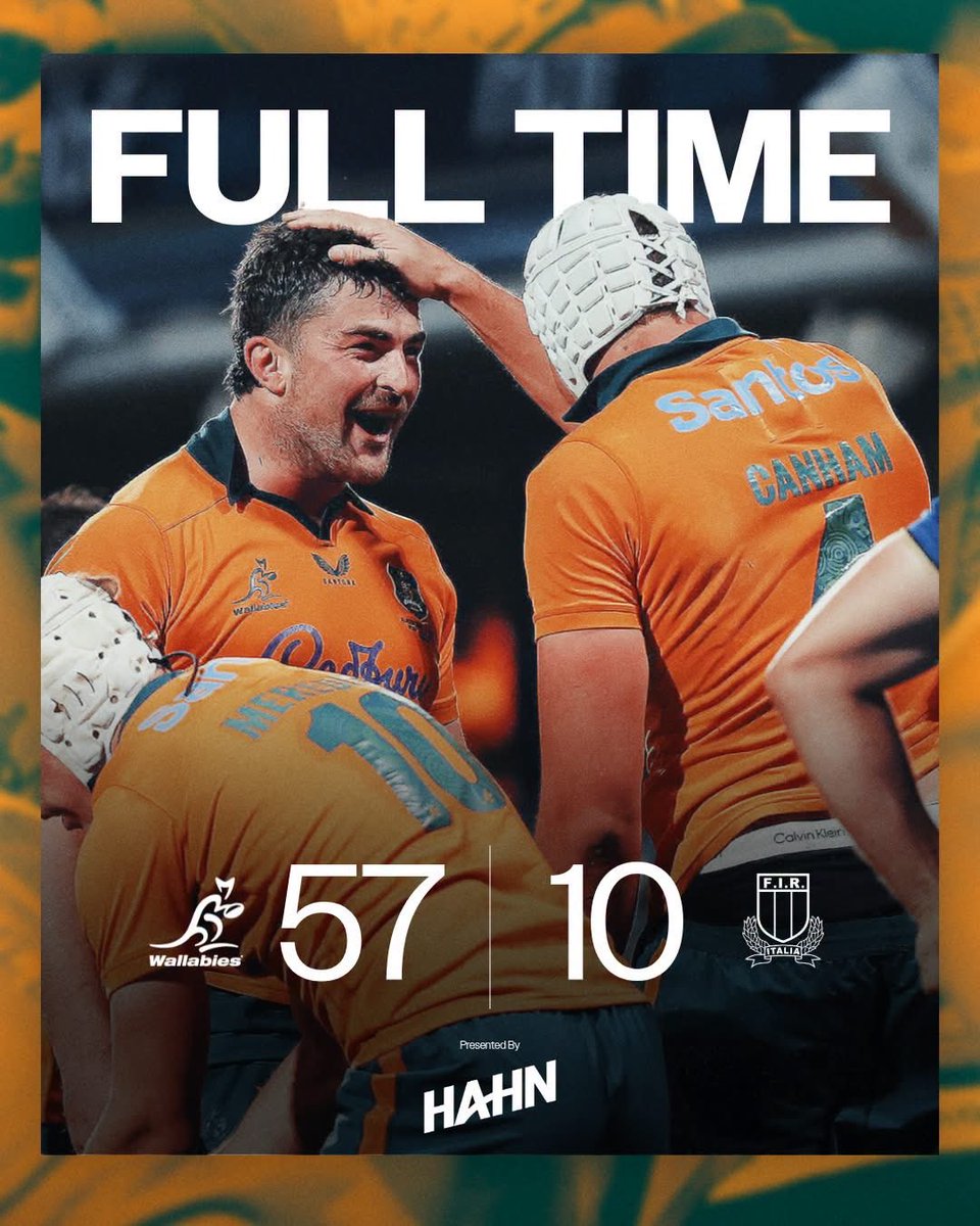 ChalynRugby's tweet photo. For Joe Schmidt ❤️

#Wallabies #Italy #Rugby #AUSvITA 🇦🇺🇮🇹 https://t.co/JJjBjgJIDn