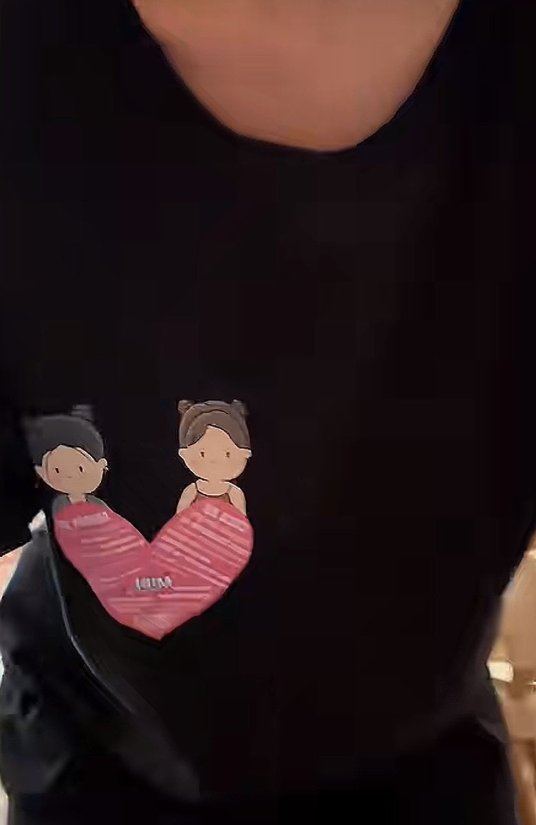MiBiBlossoms's tweet photo. The T-shirt Bianca is wearing here was actually one of our gifts to her during the PBB Collove Concert back in August 2025. Seeing her still wearing it almost a year later is such a heartwarming surprise. 🥺💜🩷

Watch Caca’s newest video here:

🔗 https://t.co/ZVSRxBO1LB https://t.co/K0p6adhq22