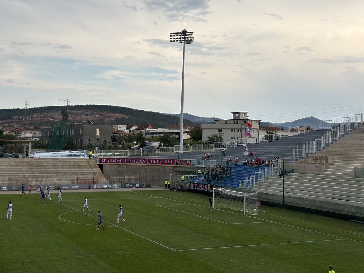 rainerkaesek's tweet photo. Balkanbandentour Europapokalquali Runde 1
#groundhopping #skopje #pristina #fussball https://t.co/1eP89Hq6hI