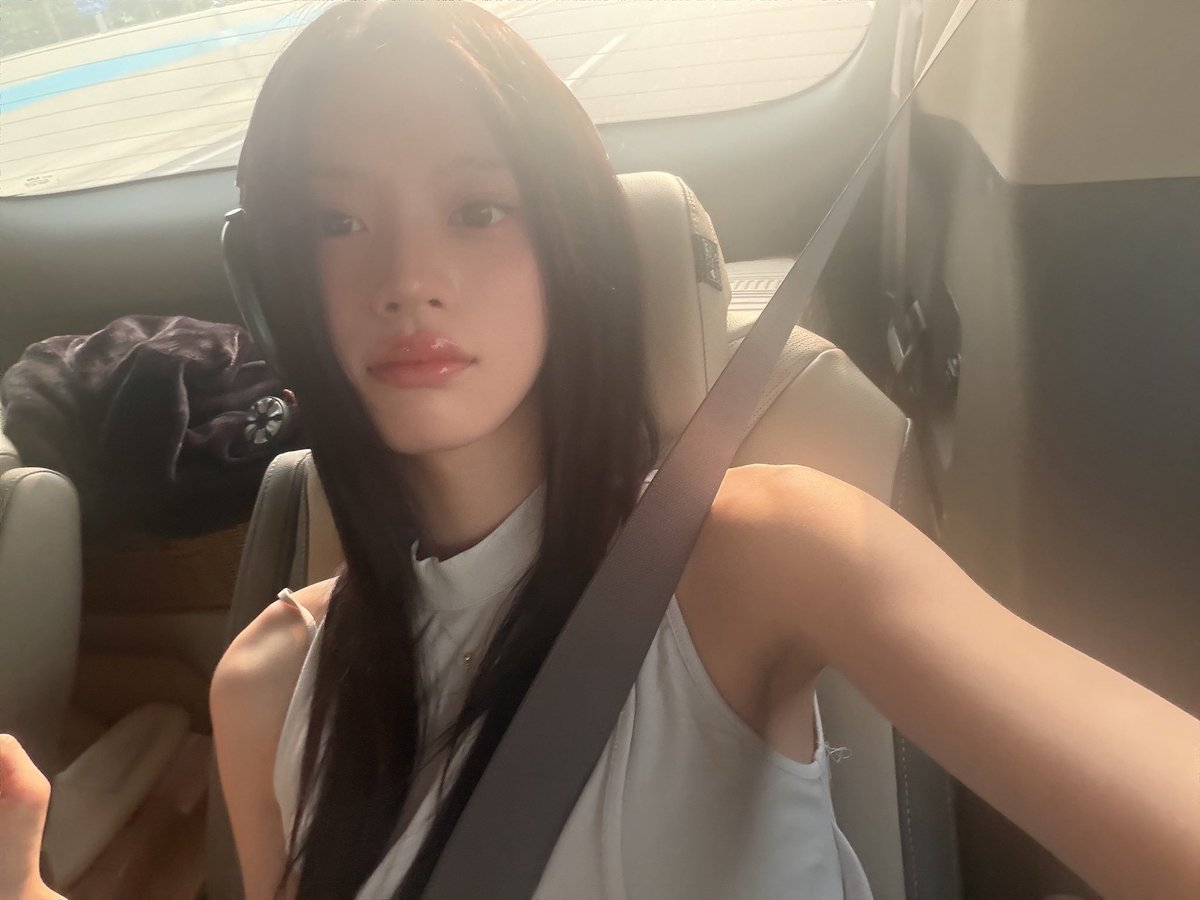 mienjuya's tweet photo. weekend mode! 🥰 https://t.co/ErRmKia1js