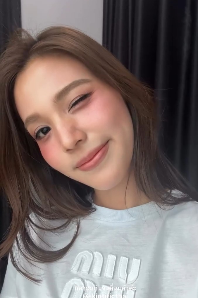 _allthelilies's tweet photo. she so pretty https://t.co/PuxjFQmnA1