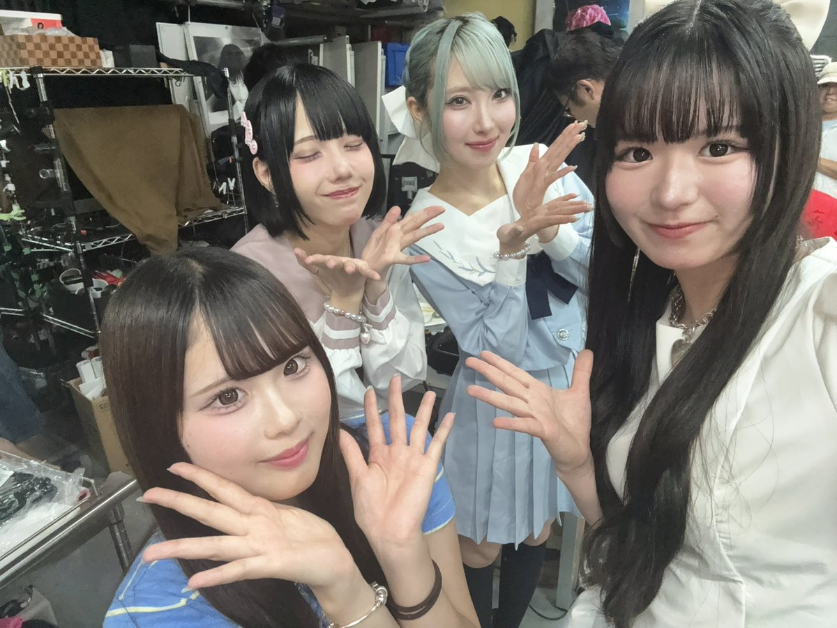 Heartaika_boso's tweet photo. 今日はさやちゃん主催の焼き鳥ライブに出演させて頂きましたーー🐥❤️‍🔥
美味しいもの食べれて飲めてしあわせ！
久しぶりのソロだったけど最近で1番上手く歌えて大満足です♡♡
声援が多く暖かい現場にして頂きありがとうございました(՞ .  ̫ .՞)" https://t.co/nbnPFAtrYo