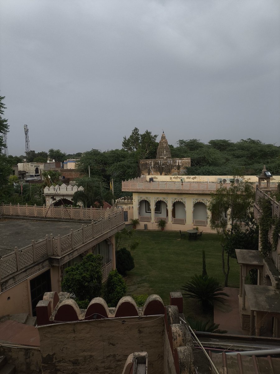 armantwts's tweet photo. Beejwar chauhan fort ,Neemrana 📍 https://t.co/ISlekgPcEt