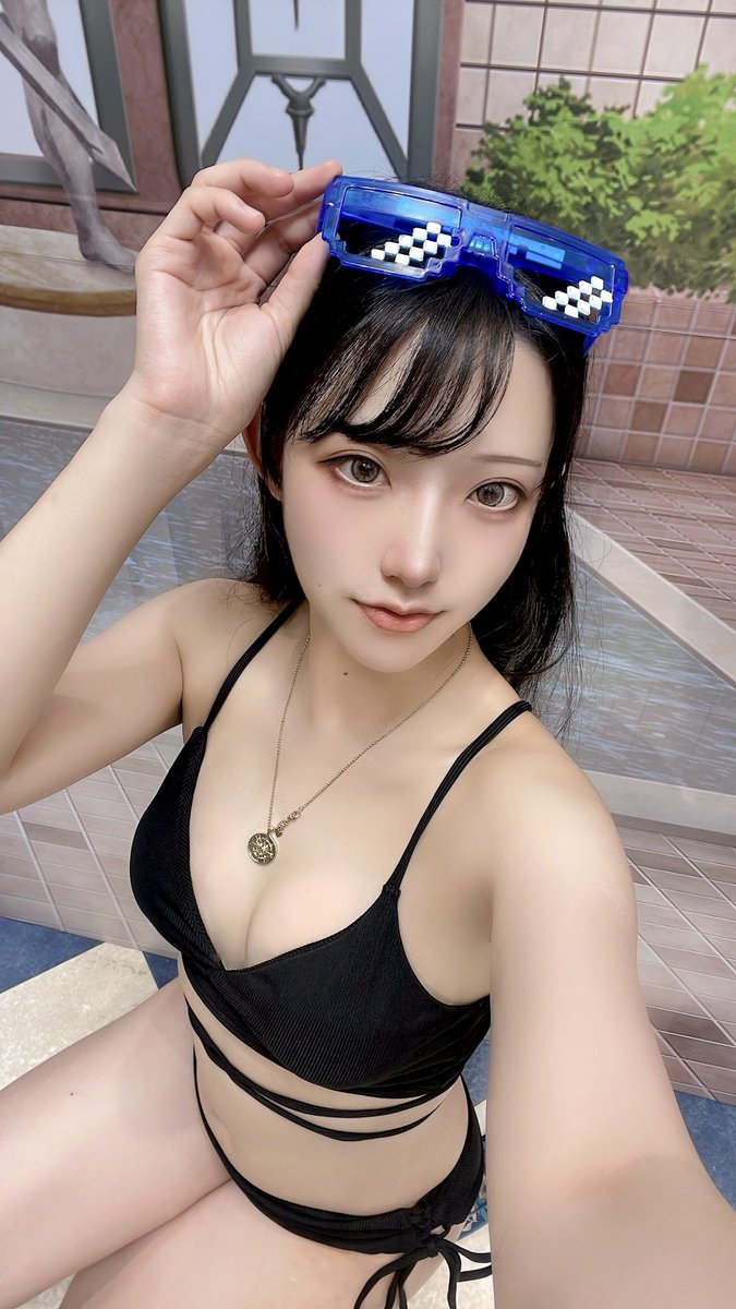 sakusaki_cos's tweet photo. ラグーナ初プール❗️たのしかった🏊‍♀️ https://t.co/8O77S1StoR