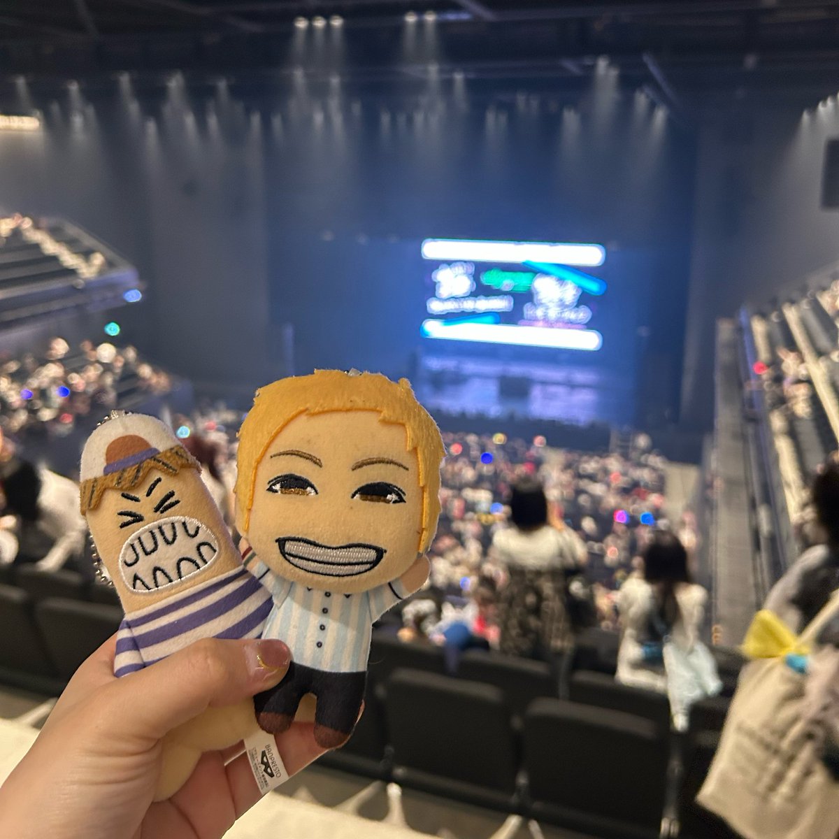Chon_2132's tweet photo. 10周年お祝いしにきた🥂 https://t.co/DUFp4MJtPg