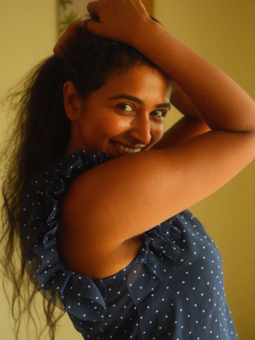 muthalbo's tweet photo. Ananthi Iyappan
#Ananthi #AnanthiIyappan https://t.co/yxY8sTX9MW