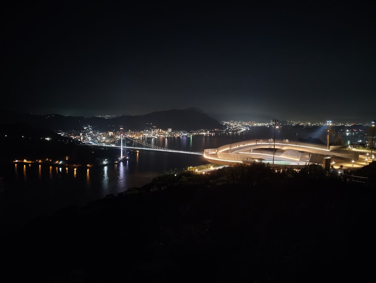 pekachu_photo's tweet photo. 関門海峡の夜景🌉
スマホやるじゃん。

機材∶Nothing Phone3a
#火の山公園 #下関 #夜景 
#ファインダー越しの私の世界 https://t.co/WFAnoWpQzX