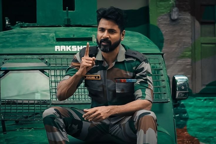 Cinetrendssk's tweet photo. #Amaran completely swept the #72ndNationalFilmAwards! 🏆

🏆 Best Director: Rajkumar Periyasamy 🙌💥
✂️ Best Editing: Amaran 😎🔥
🎵 Best Background Score: @gvprakash 
😎🔥
A well-deserved clean sweep for the team!

#Amaran #NationalFilmAwards https://t.co/lfu30YVfPJ
