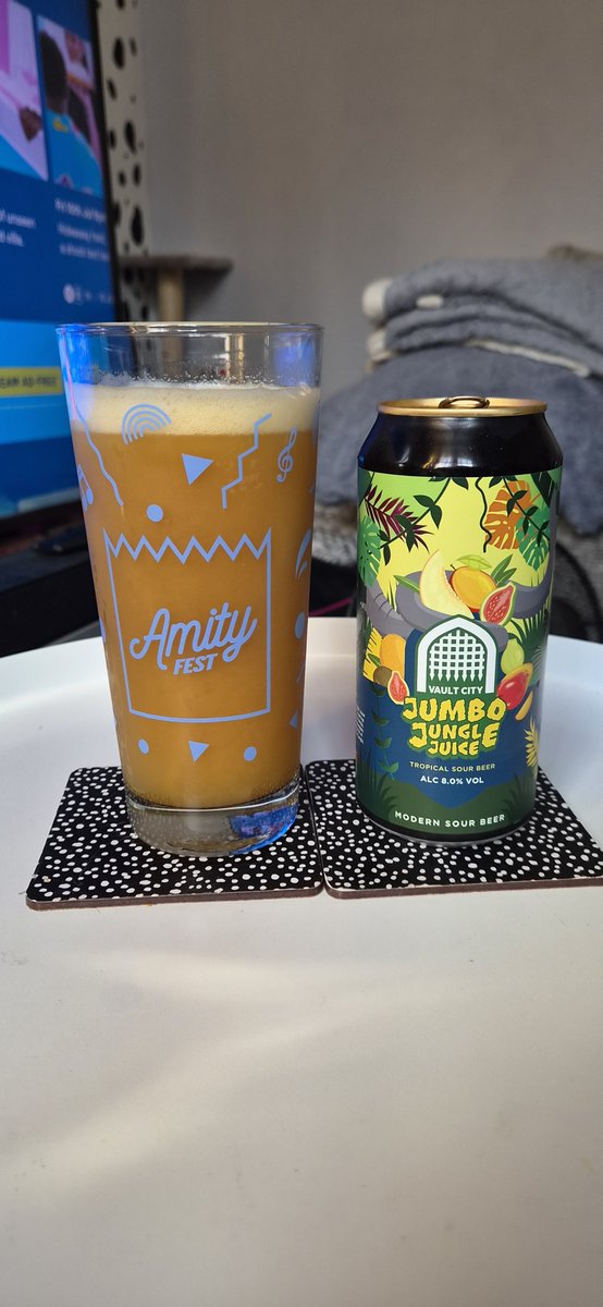 WelshWestwood's tweet photo. Jumbo Jungle Juice | Tropical Sour Beer 8.0%
Vault City
#beer #ale #craftale #craftbeer #ipa #dipa #ddh #tipa #sour #stout #porter #pastrysour #neipa #beerlovers #alelovers #craftalelovers #craftbeerlovers https://t.co/IHBlMTzZ1k