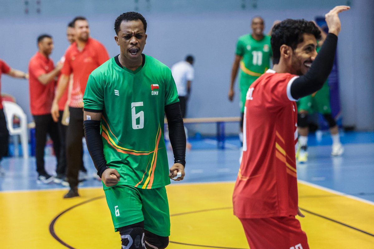 omanvba's tweet photo. 📸| جانب من فرحة تأهل منتخبنا الوطني 🇴🇲 للدور نصف النهائي لبطولة غرب آسيا الثانية لمنتخبات الرجال للكرة الطائرة https://t.co/3myHRbpXA7
