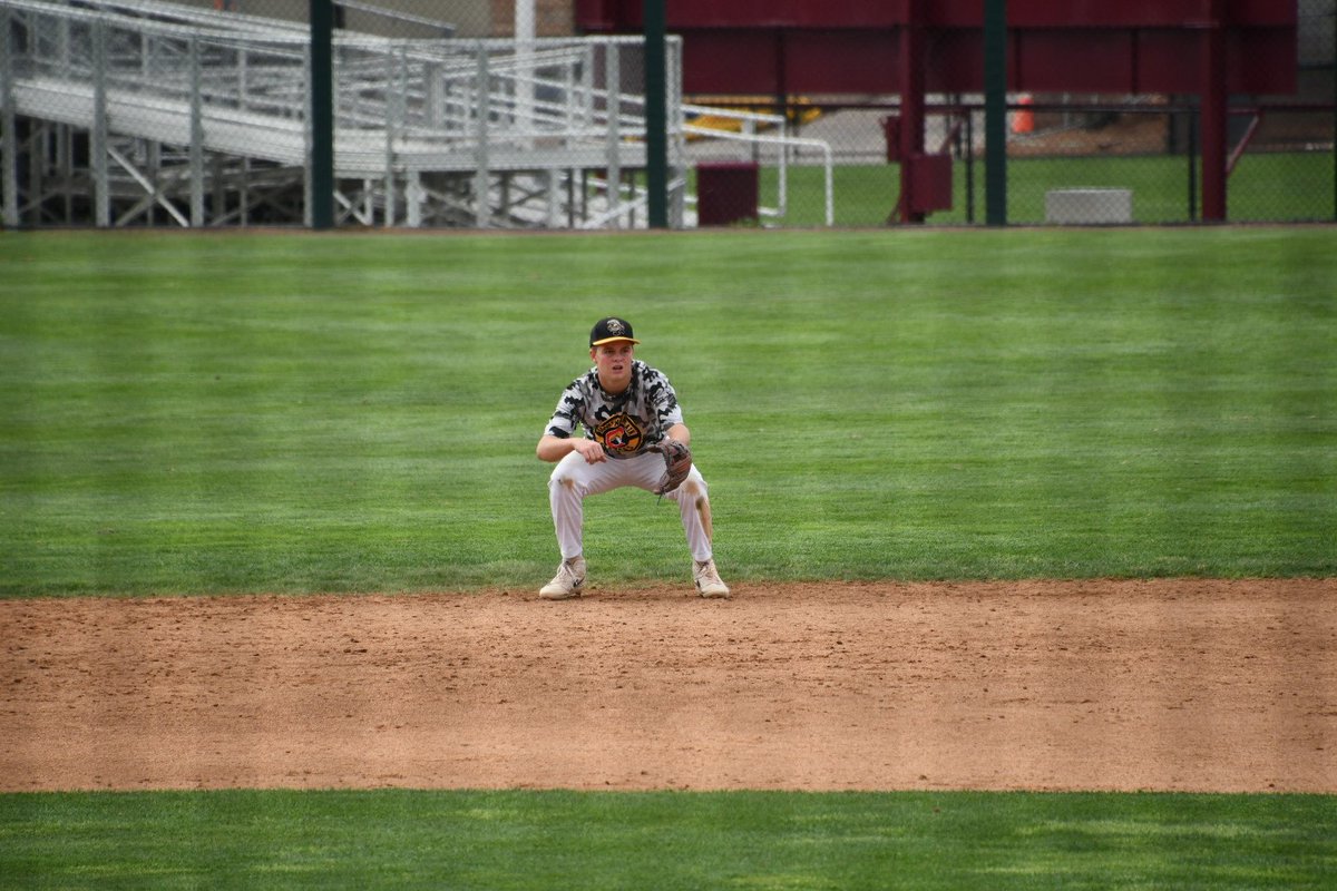 maximusgraff7's tweet photo. Started the morning getting after it with Baseball Performance Academy and competing in front of the CMU baseball coaching staff. Grateful for every chance to learn, improve, and show what I can do. The work never stops. ⚾💪

#classof2029 #RHP #MIF #baseballrecruiting #ballsout https://t.co/2ooxaViRjH