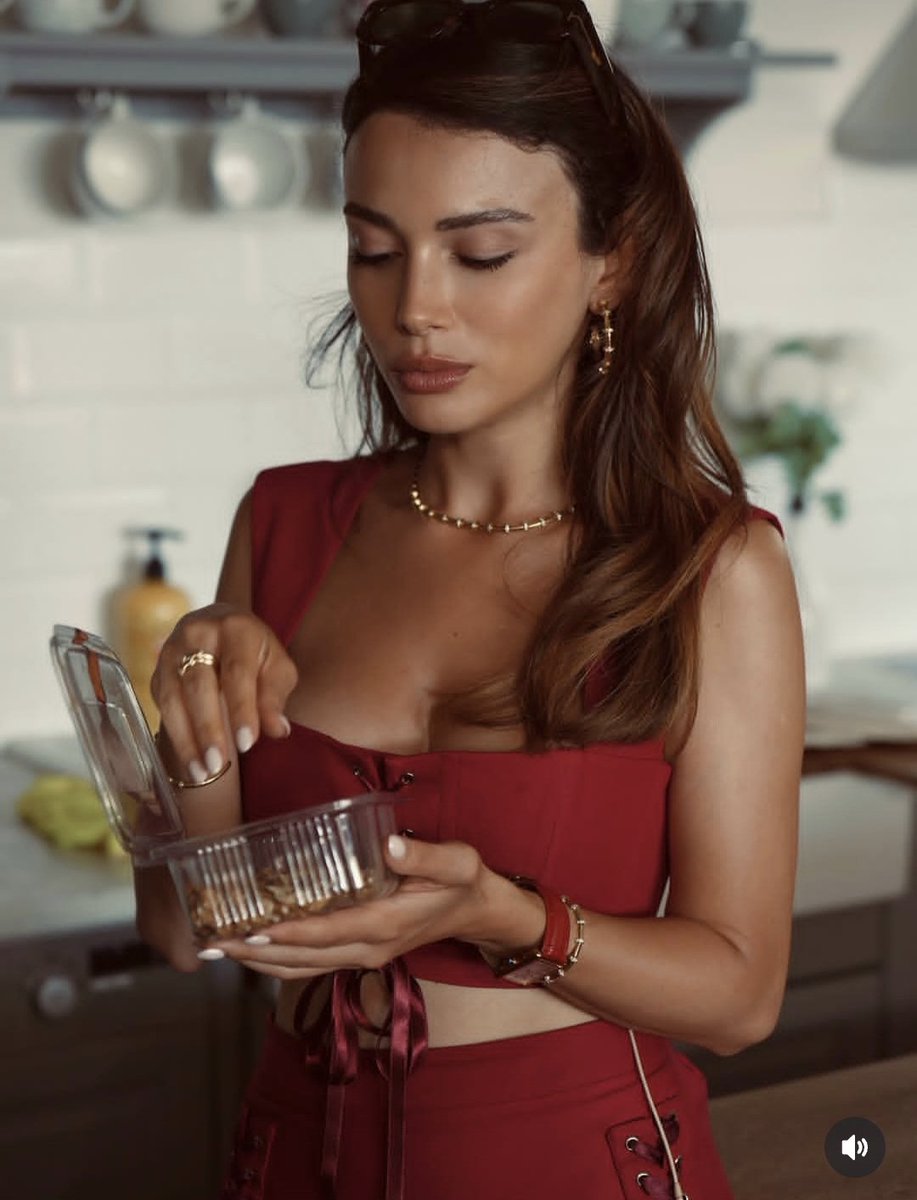Özge Yağız Etkinlik tweet media
