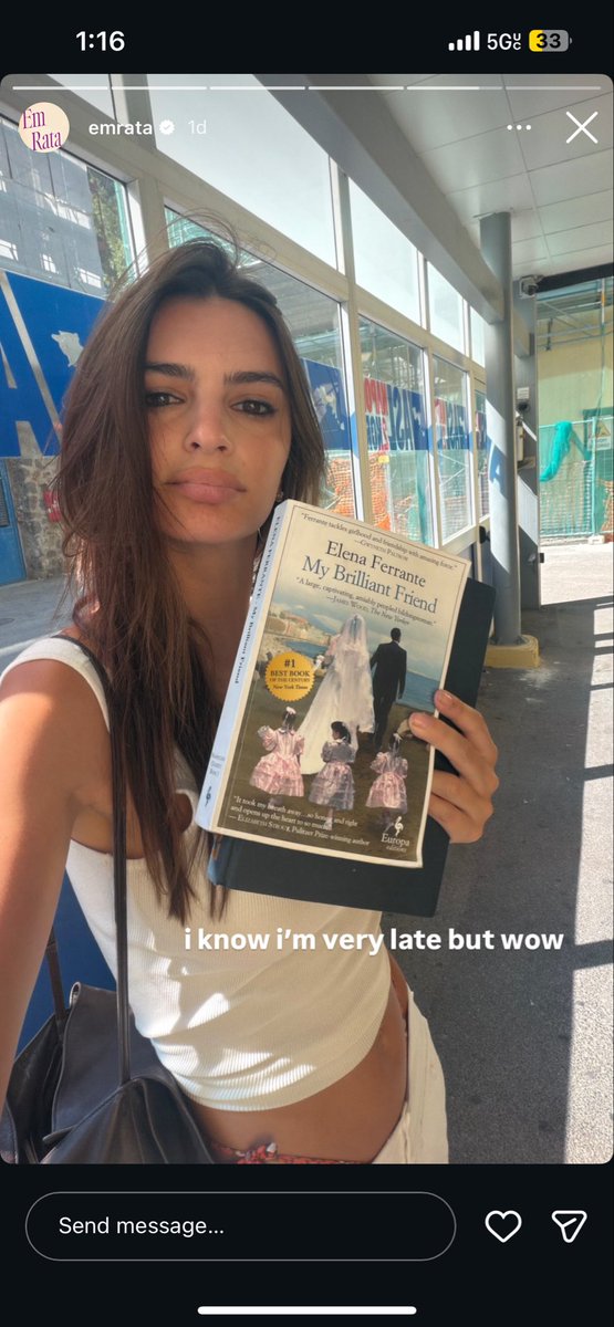Paris tweet media