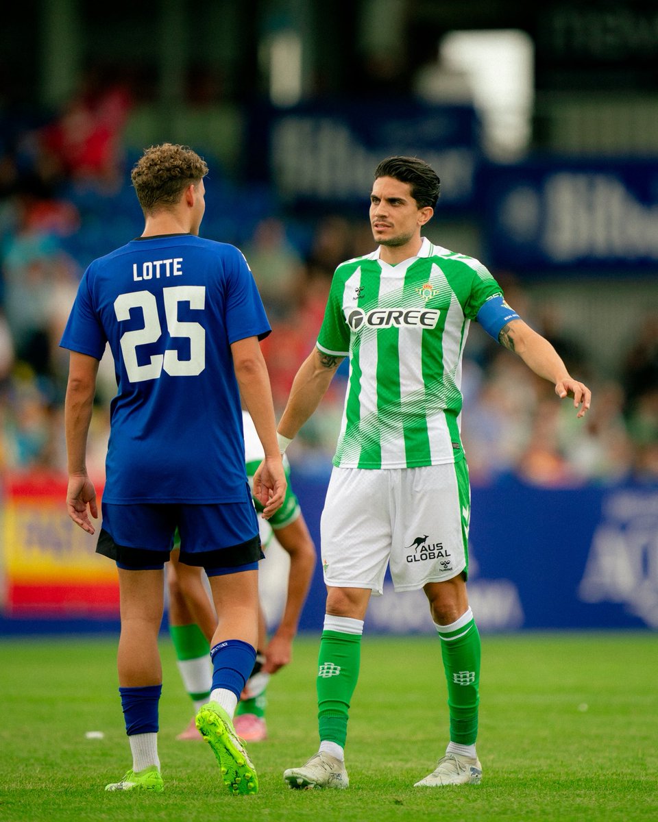 MarcBartra's tweet photo. Primer partido y primera victoria, en Alemania. Abrochaos los cinturones, se viene una temporada apasionante. 💚🚀 https://t.co/qruHYEuG1Z