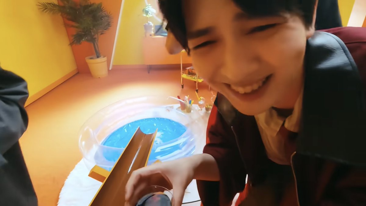 ir__kmm_'s tweet photo. 流しそうめんのシーン大好きです🥹💗
#YouJoyParade https://t.co/3ZkIKcI8RS