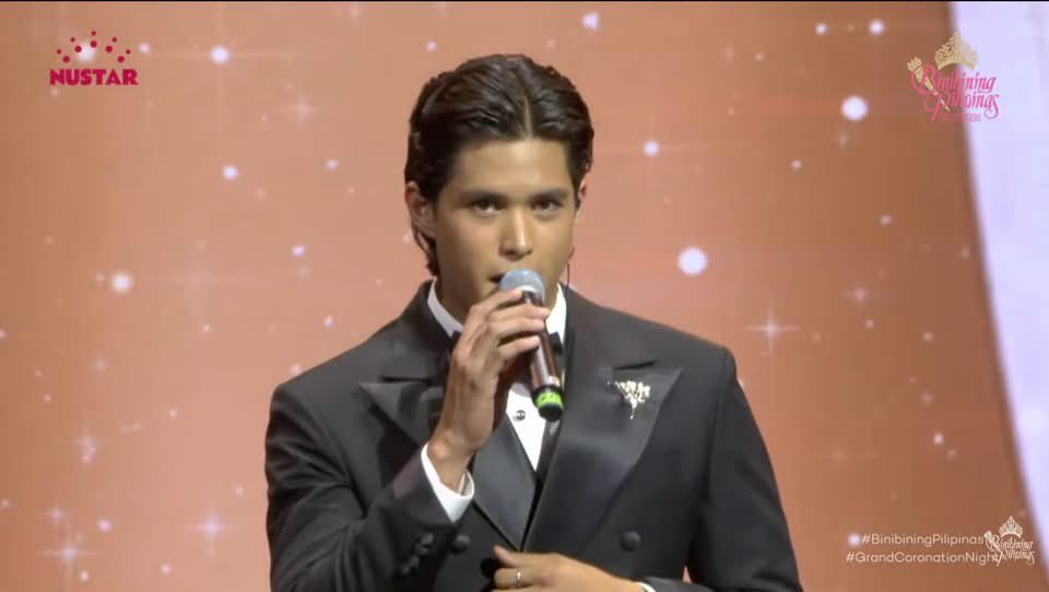 kylekkonly's tweet photo. WTF Ang POGI!! KYLE ECHARRI
😭🥰❤️👏

#KyleEcharri @kyle_echarri 
#BinibiningPilipinas2026 https://t.co/AkGNI1ciM6