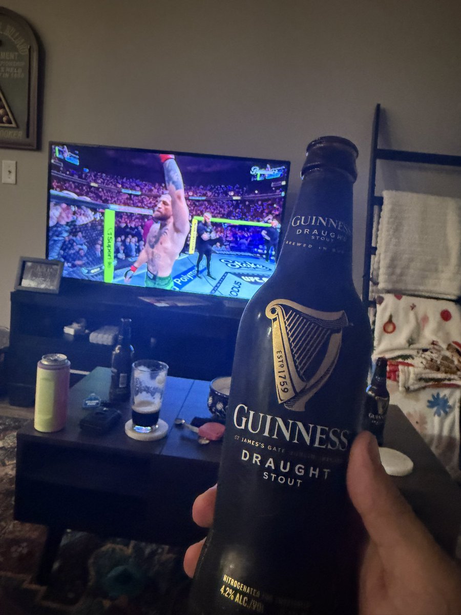 Ki11Phil's tweet photo. Call y’all guess where im from? https://t.co/HHEtiIec4w