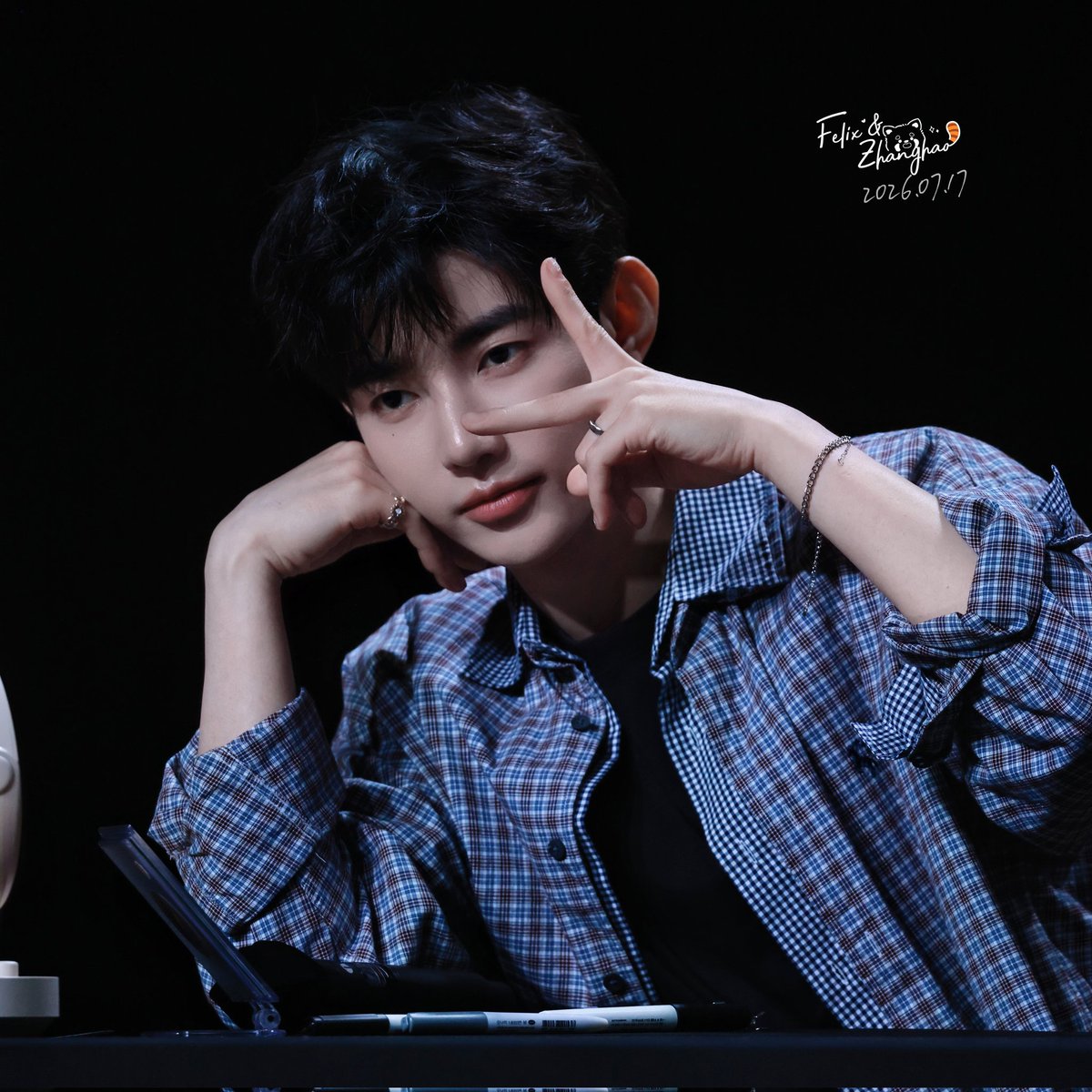 felixtko001's tweet photo. 2026-07-17

Fansign event part 1

#장하오 #ZHANGHAO #章昊 #ジャンハオ https://t.co/ezgreqQeDe