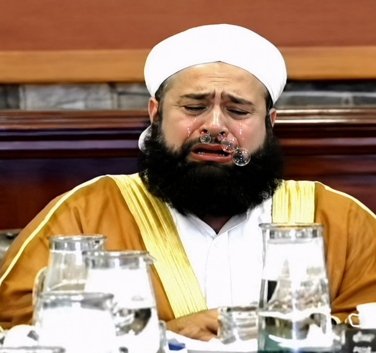 MeFixerr's tweet photo. ہم اپنی دردمندی کا فسانہ 
سنا کرتے ہیں اپنے رازداں سے

بڑی باریک ہیں واعظ کی چالیں
لرز جاتا ہے آواز ازاں سے !

علامہ محمد اقبال رحمتہ اللہ علیہ https://t.co/B6lNvErFmB