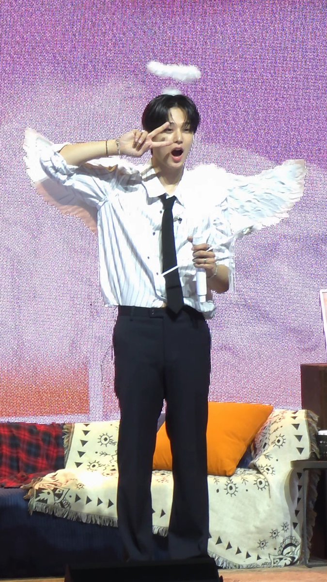 2weeks_TBZ's tweet photo. 아기천사 보고왔어요 https://t.co/XhbXH8tfxG