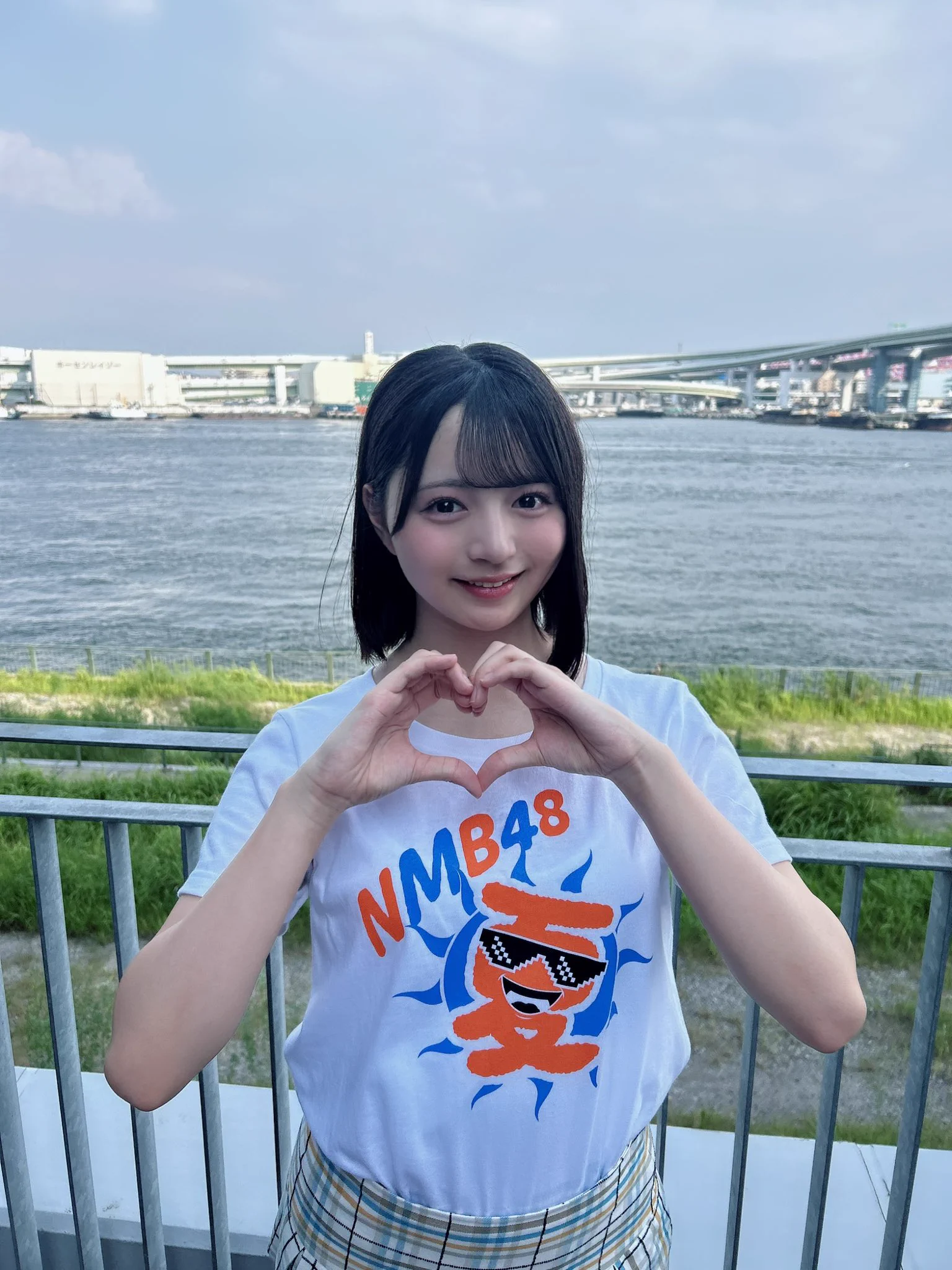 NMB48安部若菜、25歳誕生日に卒業コンサートでOGと共演