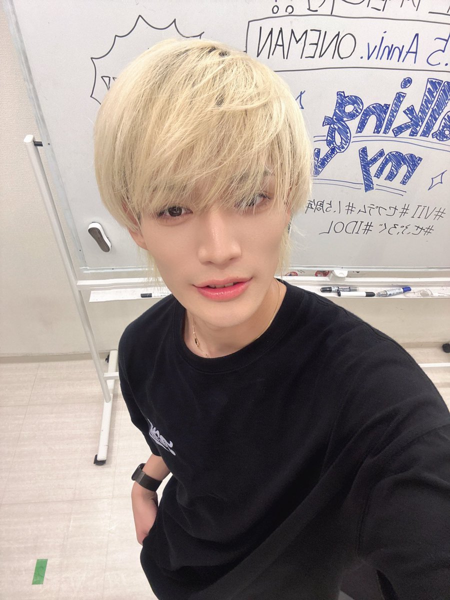 taisei_vii's tweet photo. ほら、前髪だよ
素直に好きっていいなよ
 #vii #セプテム #せぷろぐ https://t.co/ndcqM0TnEU