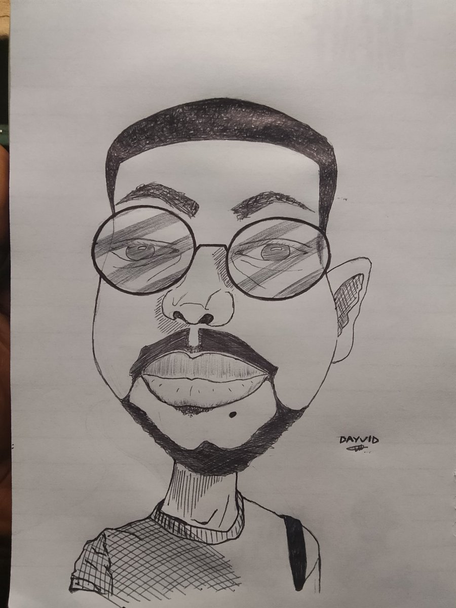 is_ur_boi_Davis's tweet photo. Hello everyone... 
My mutuals and everyone that fw my art.
 If you would like to get a caricature drawing of yourself or someone else, dm me. (State any price that you can pay) 

It's going to be of the same sizes as the pictures below https://t.co/aFBWa8mkbi