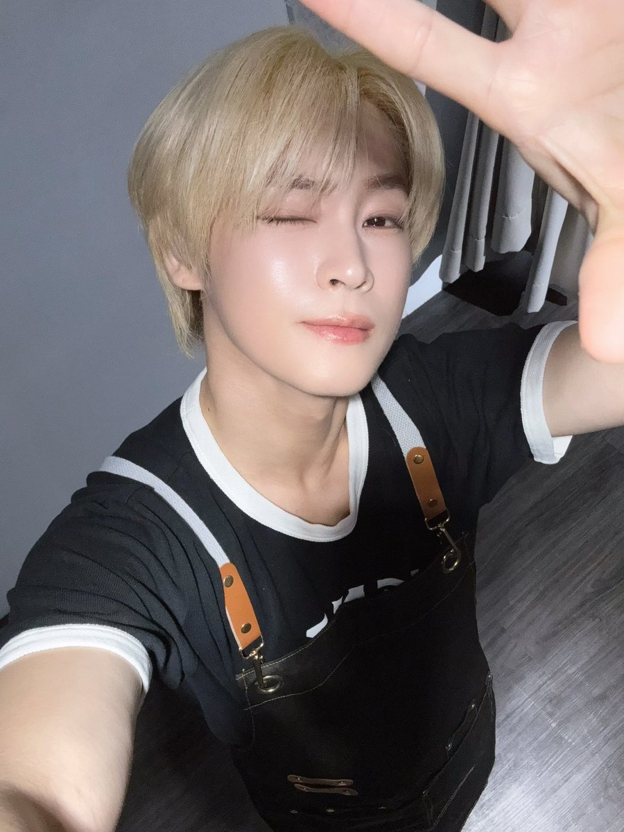 ASC2NT_OFFICIAL's tweet photo. [📷_ #가람]

오늘 너무 즐거웠어! 
내일 공연도 기대해줘🫶

#어센트 #ASC2NT
#KARAM https://t.co/eroqfjEJf0