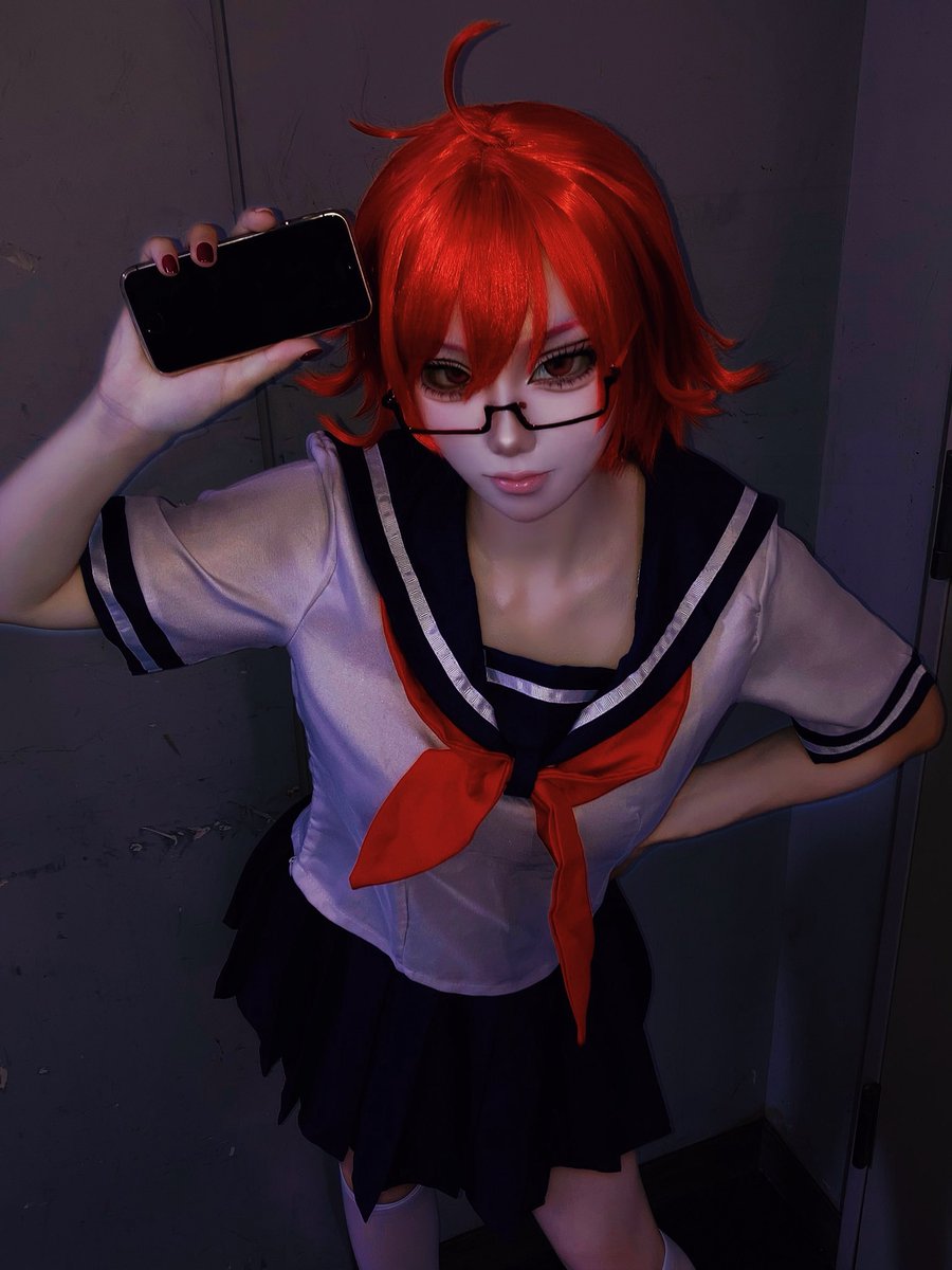 ina_mura73's tweet photo. What do you need? ๐ฌ
_
#YandereSimulator #Infochan #cos https://t.co/4mplDXnobi