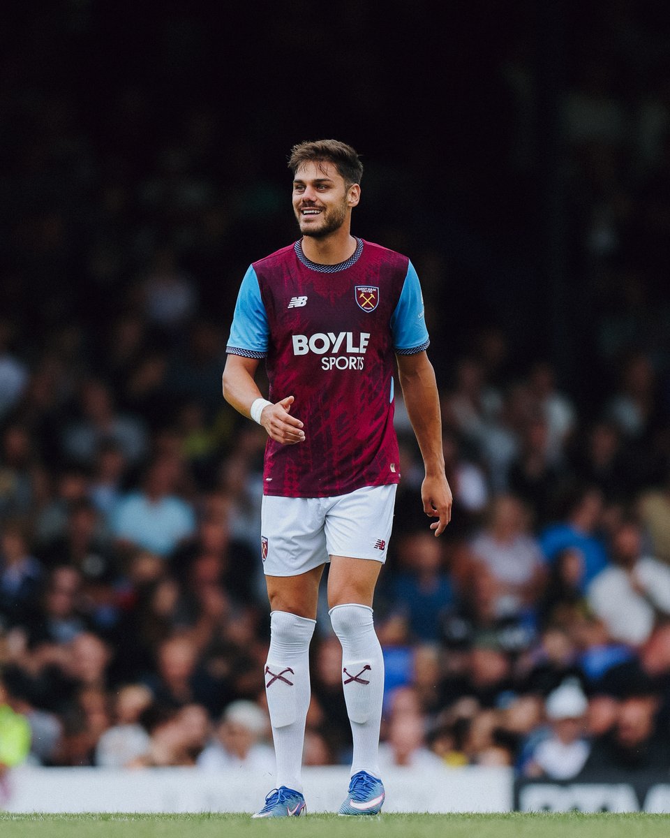 West Ham United tweet media
