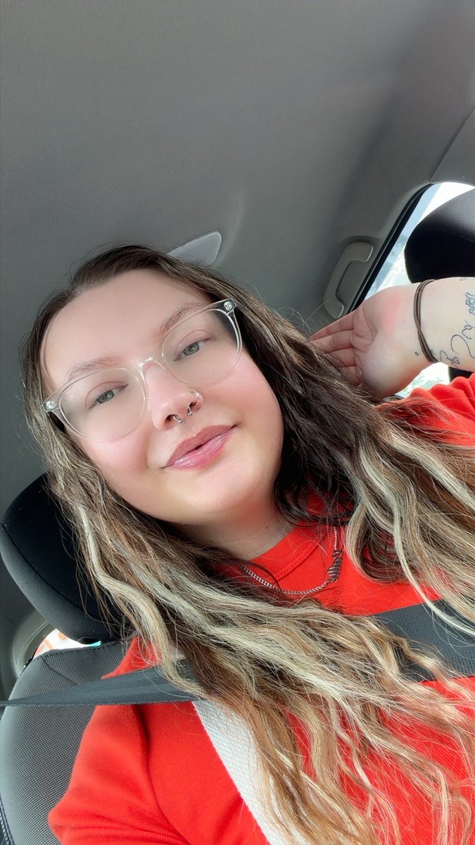 Callie 🦐 tweet media