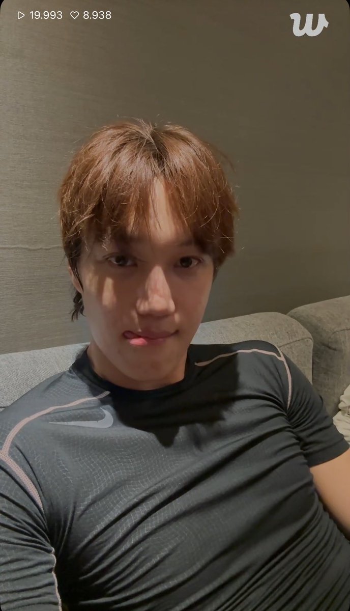 EXO GLOBAL tweet media