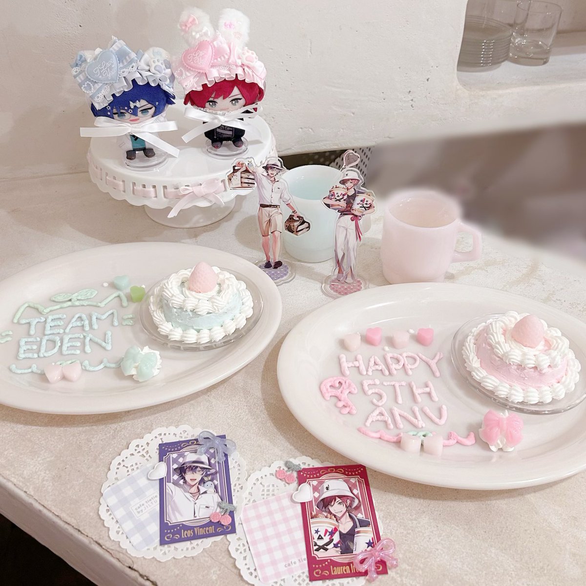 lur9s's tweet photo. エデン組5周年おめでとう🎀♡
#エデン組5thANV #エデン組5周年 https://t.co/xfJ48OYFn2