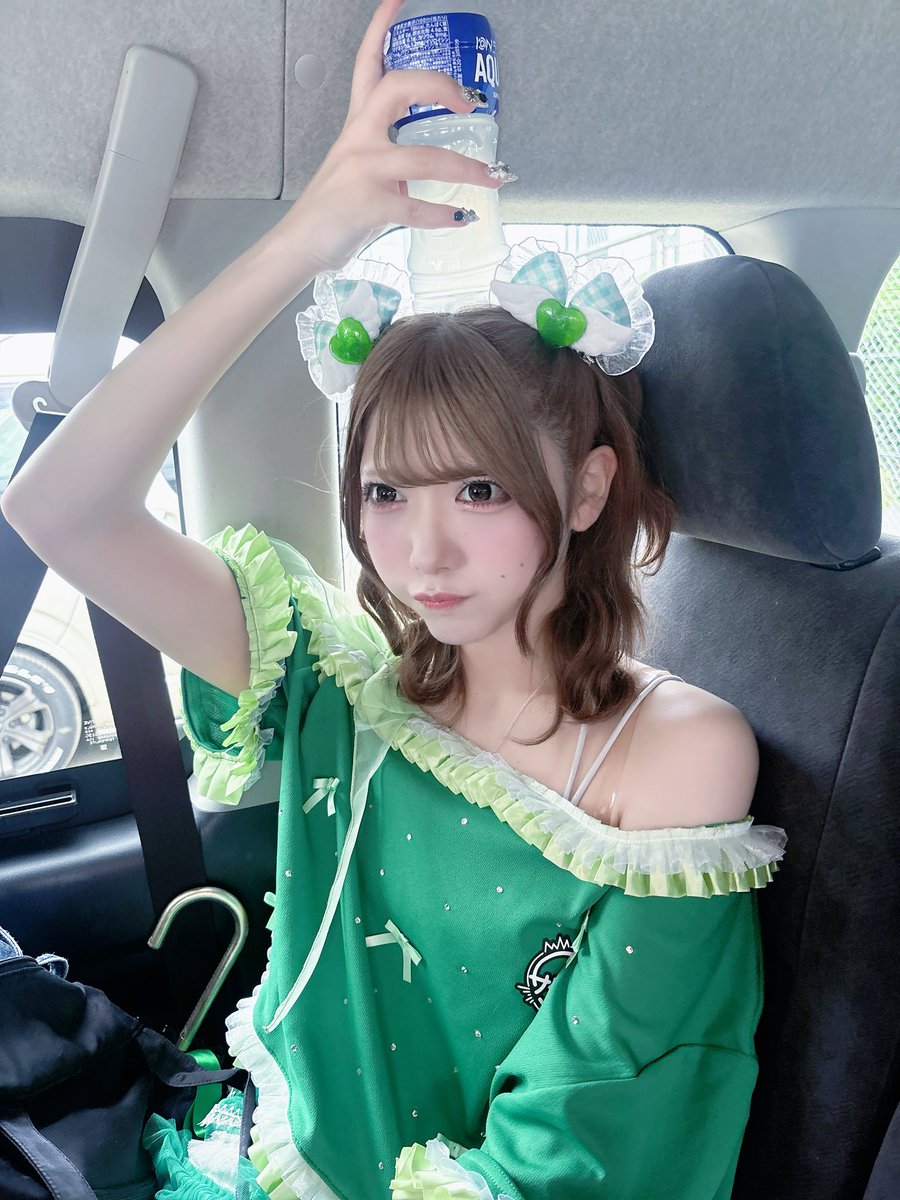 hina_SKKH's tweet photo. 君といると溶けちゃいそう。 https://t.co/HZorSDnmte