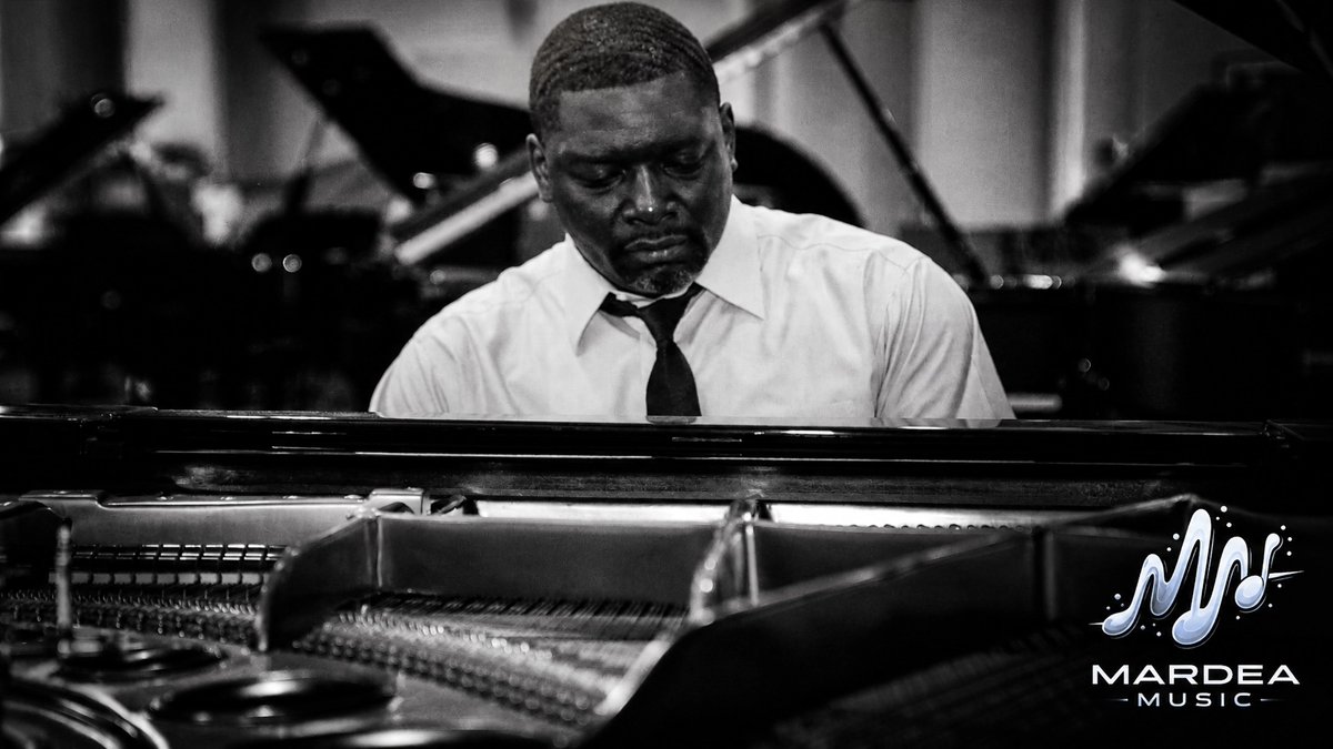 jonesmaestro's tweet photo. R&B isn't a genre you "generate." It's a genre you feel in your chest.
Direct the soul:
→ Lows: Rooted
→ Mids: Identity
→ Highs: Polish
Try: ROLE: R&B arranger | EMOTION: Intimate | FREQ: Warm mids.
Tag @mardeamusic with what you create.
#RnB #Soul #AIMusic #Mardea https://t.co/As9KsO7OwS