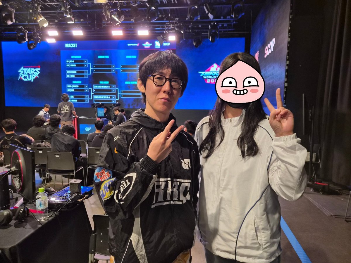 kj010107's tweet photo. 잡다님과 사진도 찍고 게임도 같이 할 수 있어서 너무 즐거웠어요 세상에 어디 가서 잡다님께 맞아볼 수 있겠어? 하면서 진짜 포상이다 이러면서 게임했네요 너무 떨고 파워 I 내향형 인간이라 사진 요청도 마음속으로 떨면서 요청했는데 흔쾌히 해주셔서 감사합니다🥹
대회 수고많으셨어요!👍
@TKJDCR https://t.co/vrBtaIgHGK